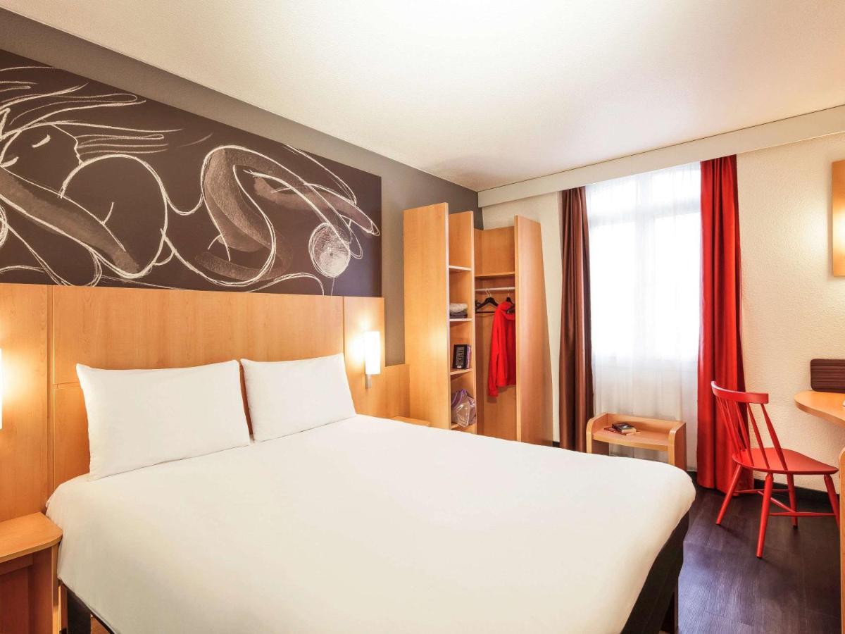 ibis Paris Gare de Lyon Ledru Rollin Hotel Exterior foto